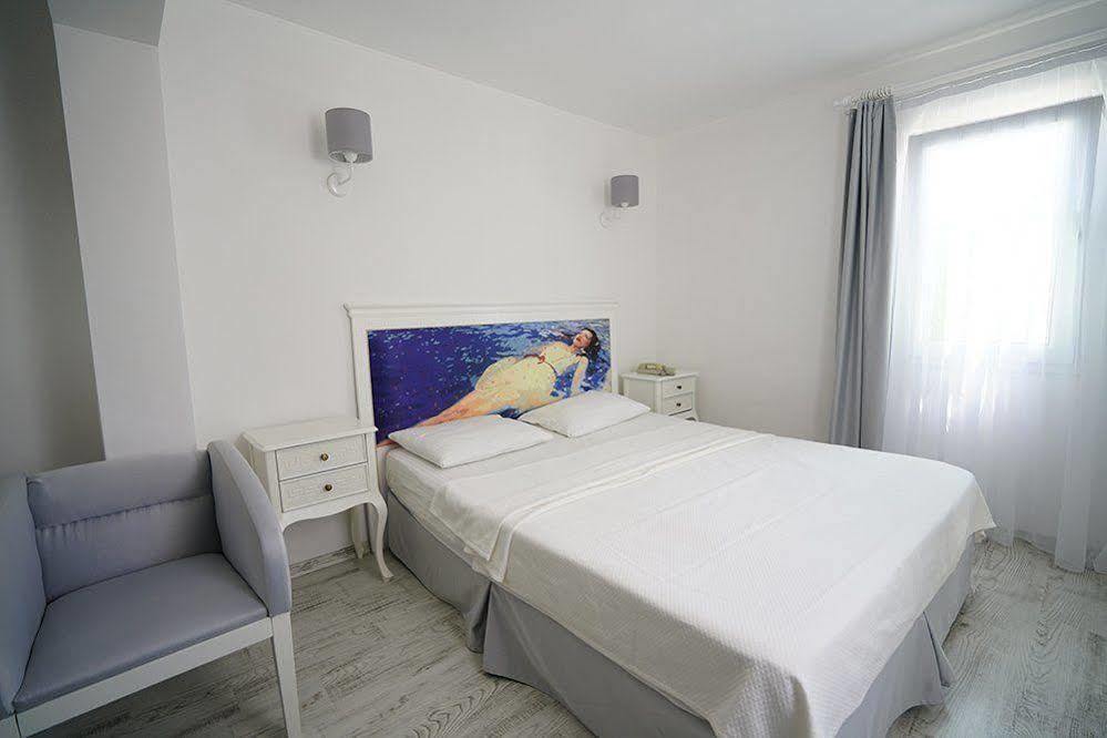 Art Suites Hotel 얄리카베크 외부 사진
