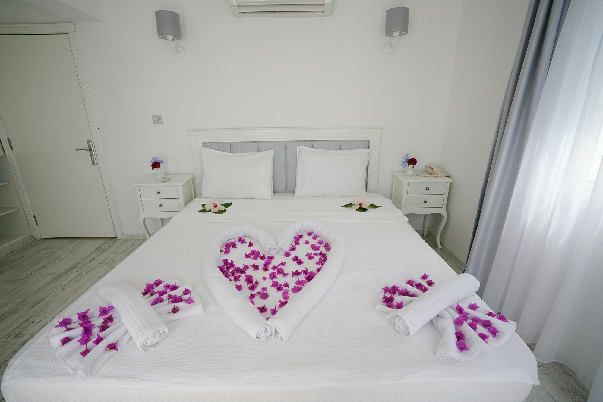 Art Suites Hotel 얄리카베크 외부 사진
